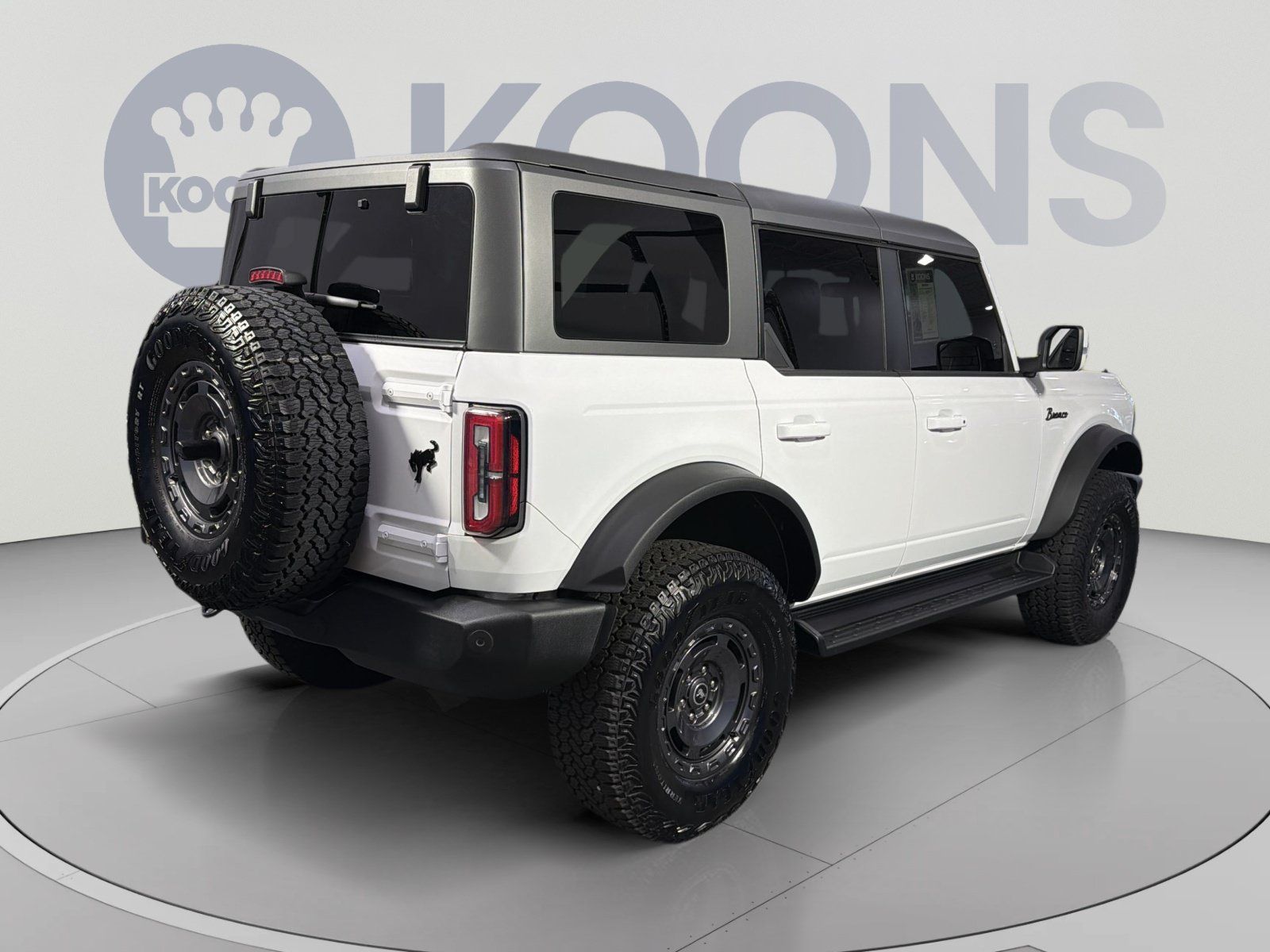 Used 2025 Ford Bronco Outer Banks w/ Sasquatch Package AWD/4WD image 7