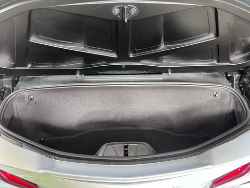 Used 2021 Chevrolet Corvette Stingray Preferred Conv w/ Z51 Performance Package RWD image 17