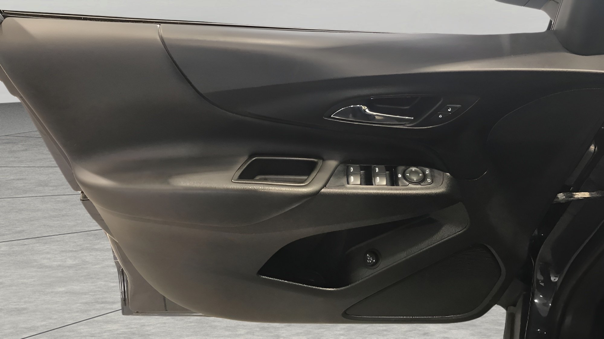 Used 2019 Chevrolet Equinox LT FWD image 25