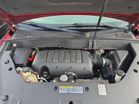 Used 2016 Chevrolet Traverse LT w/ Style and Technology Package image 30