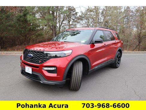 Used 2020 Ford Explorer ST w/ ST High-Performance Pack image 3