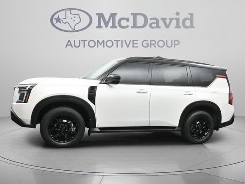Used 2025 Nissan Armada PRO-4X AWD/4WD image 5