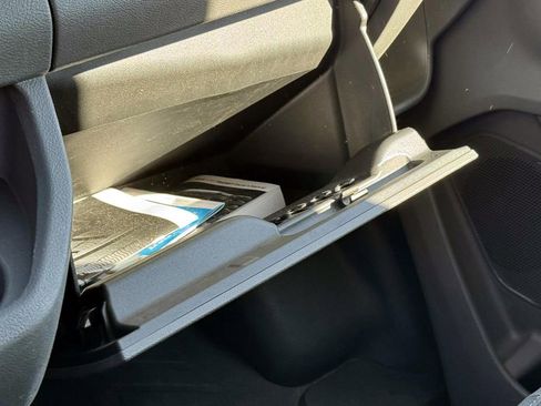 Used 2023 Ford Transit 250 Base image 31