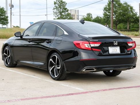 Used 2019 Honda Accord Sport image 10