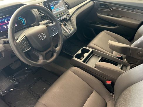 Used 2019 Honda Odyssey EX image 10
