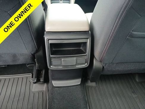 Used 2022 Subaru Forester AWD/4WD image 11