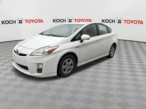 Used 2011 Toyota Prius Three w/ Navigation Pkg image 3