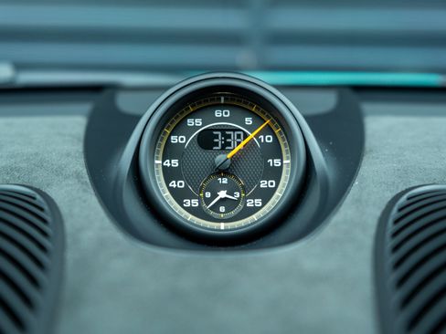 Certified 2024 Porsche 718 Cayman GT4 RS image 31