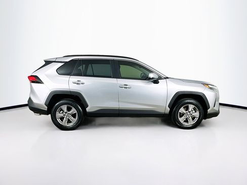 Used 2025 Toyota RAV4 XLE w/ Convenience Package FWD image 10