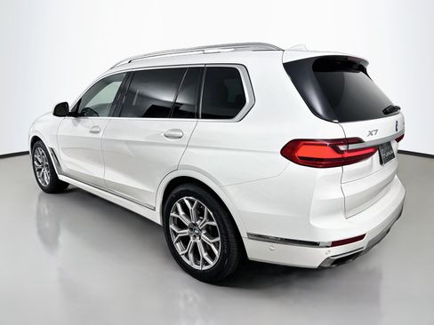 Used 2021 BMW X7 xDrive40i w/ Premium Package AWD/4WD image 5