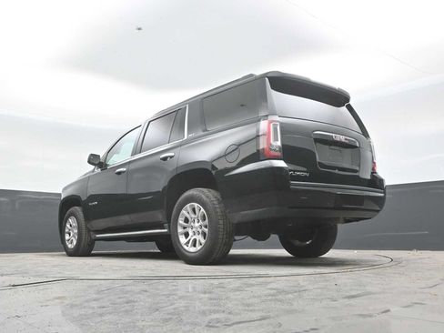 Used 2019 GMC Yukon SLT AWD/4WD image 22