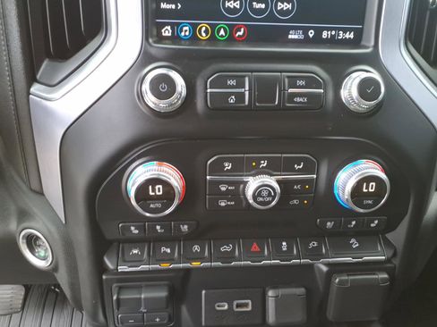 Used 2019 GMC Sierra 1500 SLT w/ SLT Premium Plus Package image 15