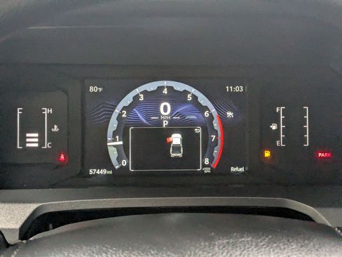 Used 2024 Toyota Tacoma SR5 AWD/4WD image 14