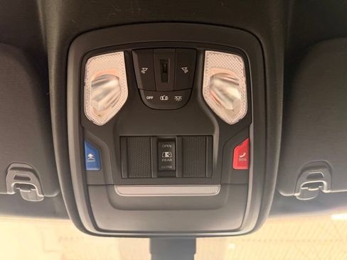 Used 2019 RAM 1500 Big Horn AWD/4WD image 50