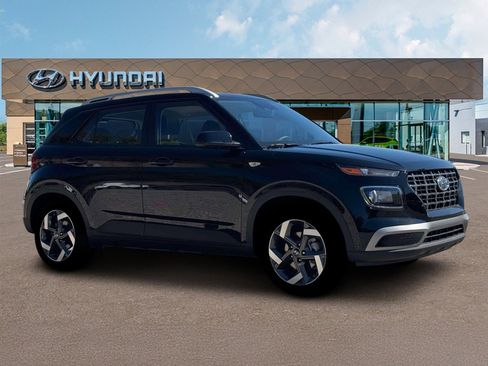New 2026 Hyundai Venue SEL image 10
