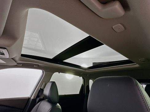 Used 2023 Nissan Rogue SL w/ SL Premium Package image 26