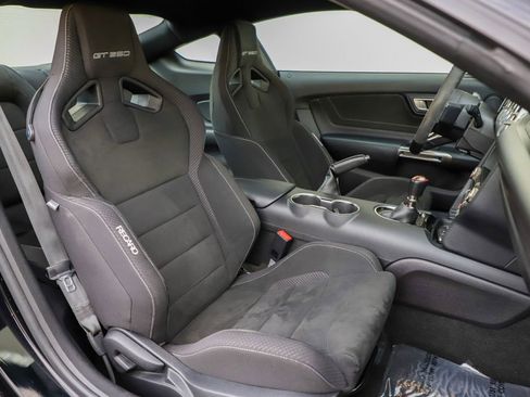 Used 2018 Ford Mustang Shelby GT350 w/ Electronics Package image 24