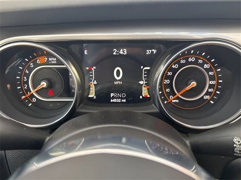 Used 2020 Jeep Wrangler Unlimited Sahara image 24