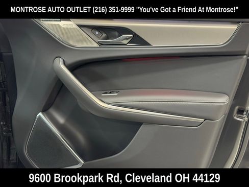 Used 2024 Jaguar F-PACE R-Dynamic S image 47