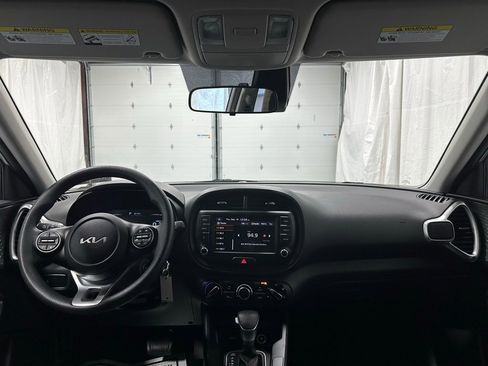 Used 2024 Kia Soul LX w/ Option Group 015 image 35