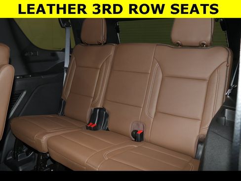 Used 2025 Chevrolet Tahoe High Country w/ LPO, Illumination Package image 11