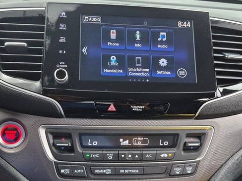 Used 2023 Honda Ridgeline Sport image 12