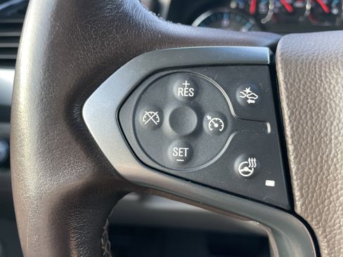 Used 2020 Chevrolet Suburban LT image 49