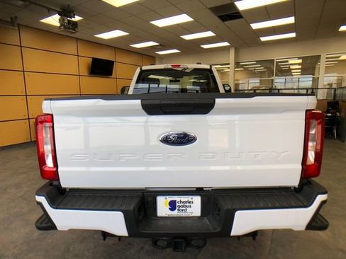 Used 2026 Ford F250 XL w/ STX Appearance Package image 6