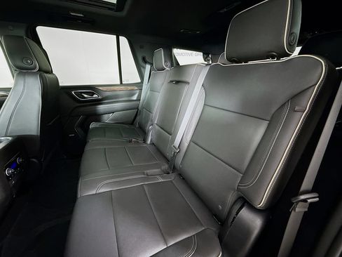 Used 2023 Chevrolet Tahoe Premier AWD/4WD image 26
