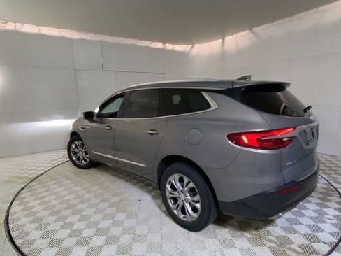 Used 2018 Buick Enclave Avenir w/ Avenir Technology Package image 6