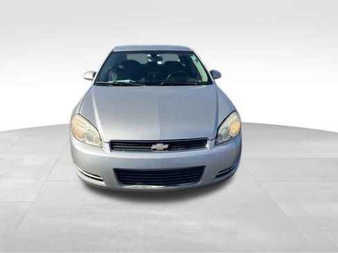 Used 2006 Chevrolet Impala LT image 2