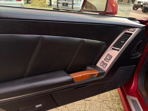 Used 2005 Cadillac XLR RWD image 19