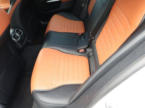 Used 2023 Mercedes-Benz C 43 AMG 4MATIC Sedan image 21