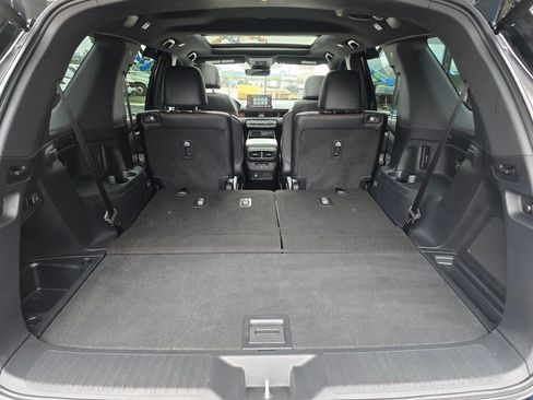 Certified 2025 Honda Pilot TrailSport image 16
