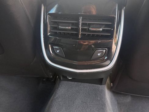 Used 2018 Cadillac XTS Luxury AWD/4WD image 23