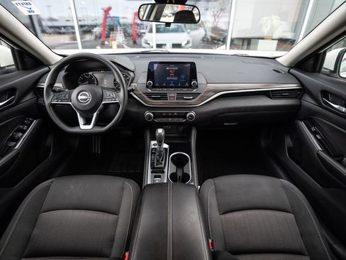 Used 2023 Nissan Altima 2.5 SV image 13