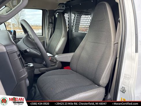 Used 2024 Chevrolet Express 2500 w/ Driver Convenience Package image 12
