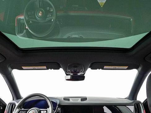 New 2026 Porsche Cayenne AWD/4WD image 19