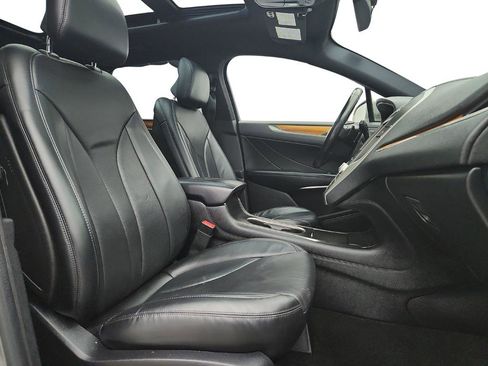 Used 2016 Lincoln MKC Reserve image 26