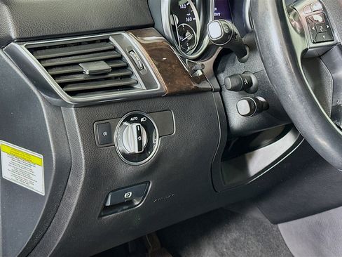 Used 2014 Mercedes-Benz ML 350 ML 350 image 17