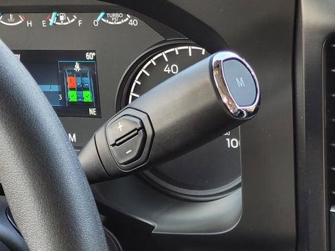 New 2026 Ford F250 XL w/ XL Chrome Package image 18