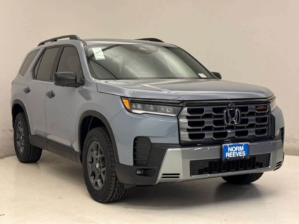 New 2026 Honda Pilot TrailSport image 4