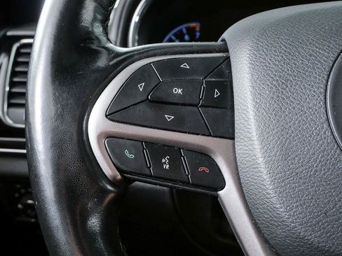 Used 2020 Jeep Grand Cherokee Overland RWD image 13