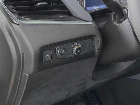 Used 2020 Buick Enclave Essence w/ Sport Touring Edition image 11