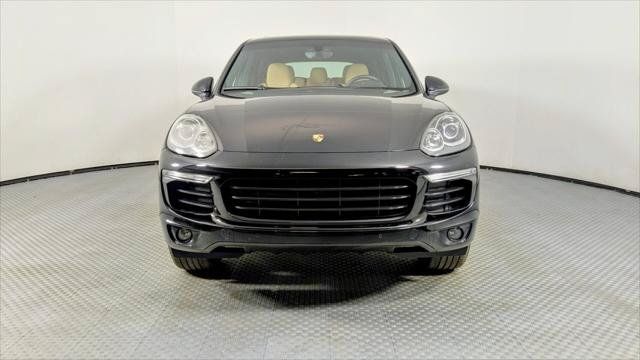 Used 2016 Porsche Cayenne w/ Premium Package AWD/4WD image 11