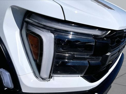 Used 2025 Ford F150 Raptor AWD/4WD image 47