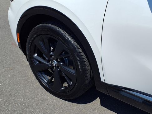 Used 2023 Buick Envision Essence w/ Sport Touring Package AWD/4WD image 31