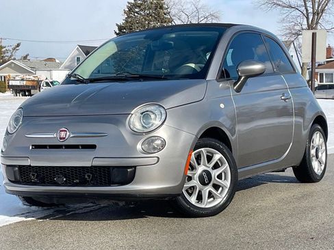 Used 2017 FIAT 500 Pop image 2