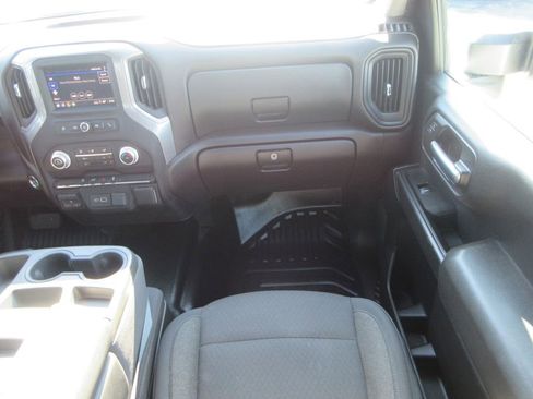 Used 2024 GMC Sierra 2500 Pro w/ Convenience Package image 20