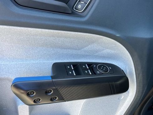 Used 2025 Ford Maverick XLT w/ XLT Luxury Package FWD image 31